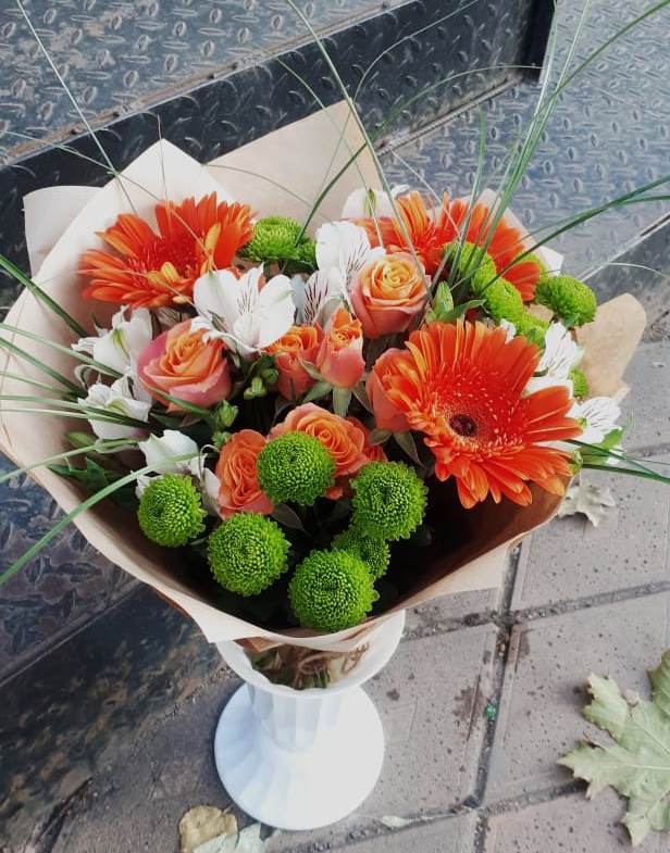 Букет цветов из: Герберы, Хризантемы, Альстромерии и Розы в Анискино