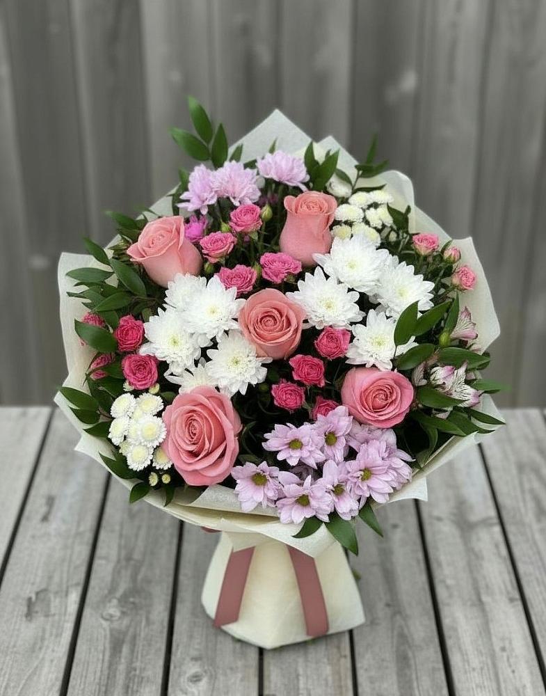 Букет цветов из: Альстромерии, Гвоздики, Розы и Хризантемы в Анискино