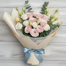 Букет цветов из:  Лизиантусы в Анискино