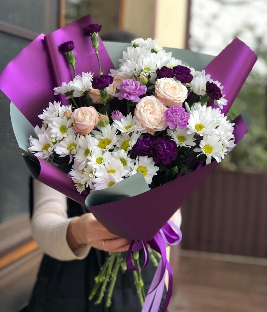 Букет цветов из: Хризантемы, Гвоздики и Розы в Анискино