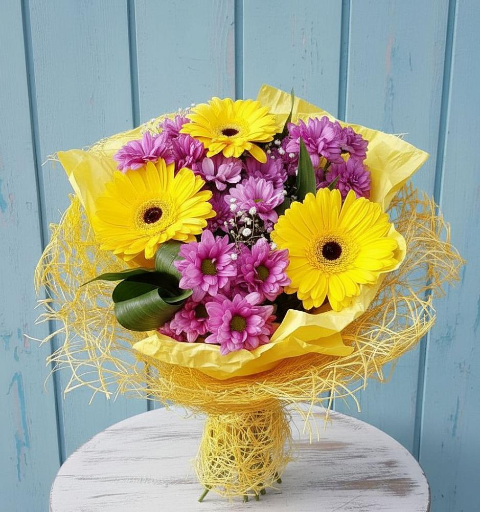 Букет цветов из: Хризантемы и Герберы в Анискино