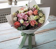 Букет цветов из:  Розы, Лизиантусы и Гвоздики в Анискино