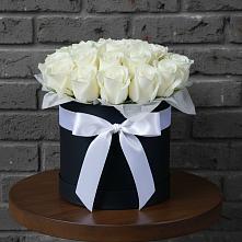 Цветочная композиция из Розы в шляпной коробке в Анискино